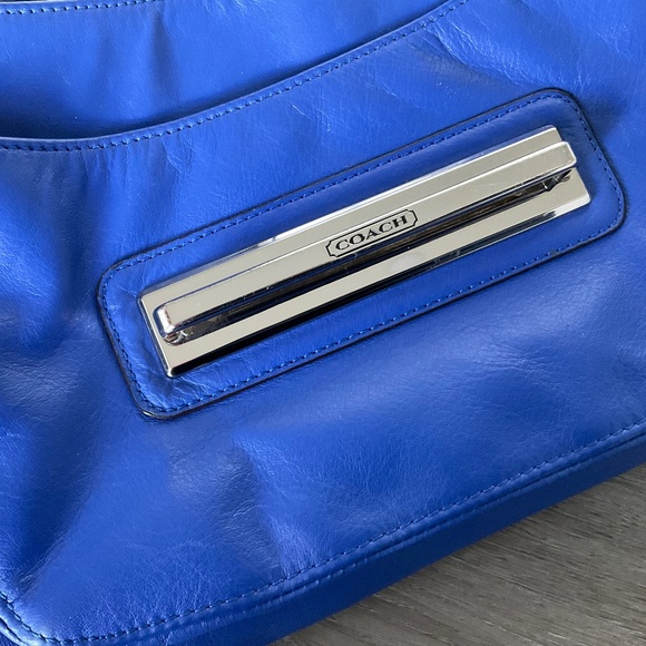 Coach Blue F27481 Shoulder Bag - Picture 7 of 14